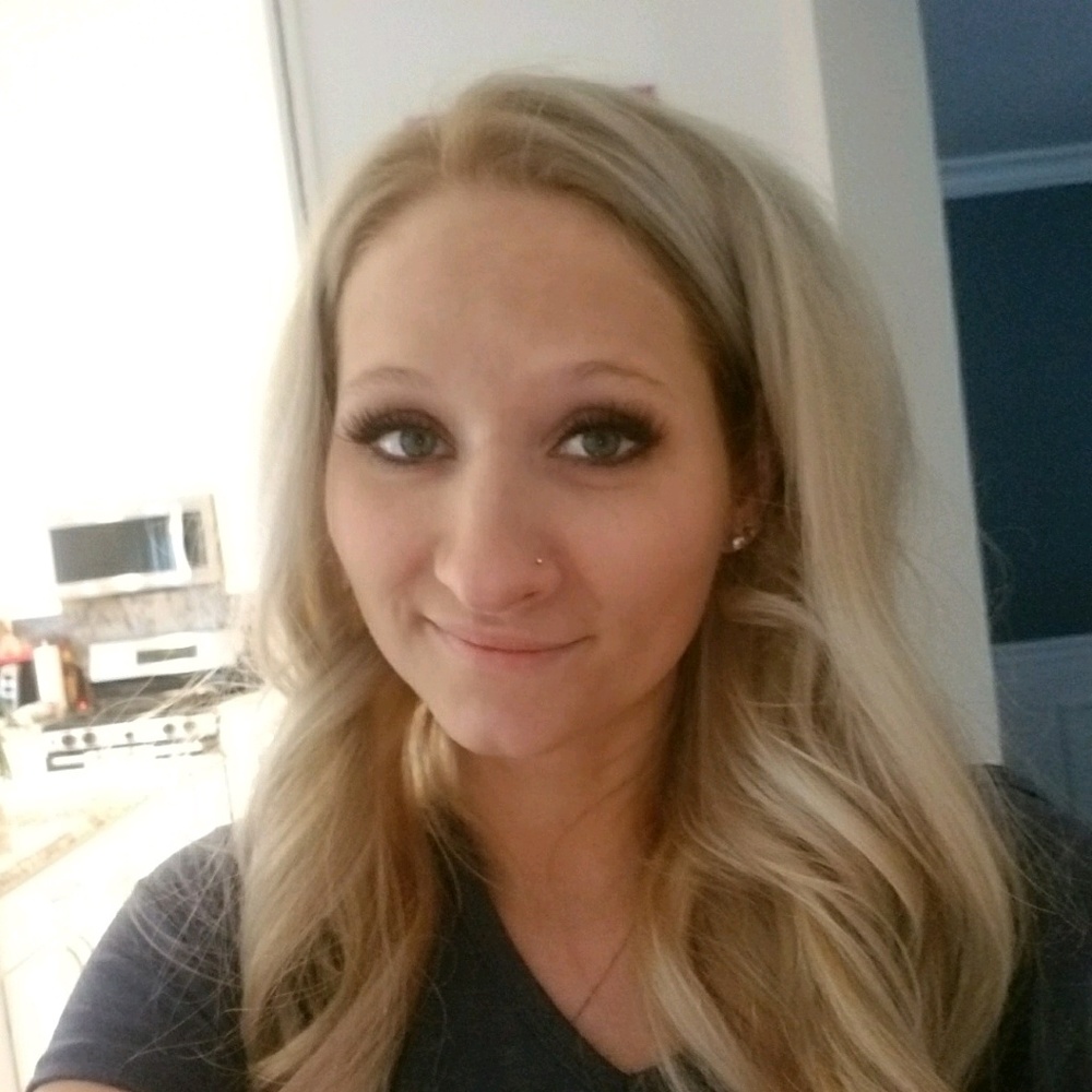 Meet your Posher, Samantha